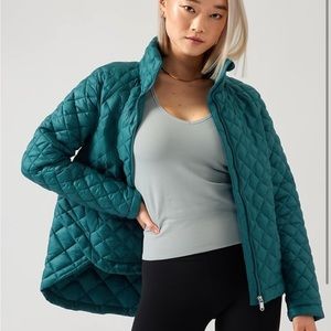 NWT Athleta Whisper Featherless Jacket Petite Medium